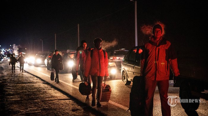 ‘Seperti di Neraka’, Curhat Pengungsi Ukraina dalam Antren Panjang di Perbatasan Polandia